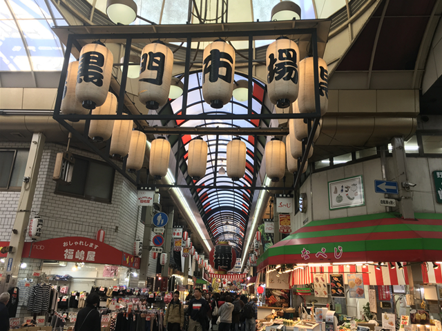 RakuRaku Baggage Storage,นัมบะ,ที่เก็บสัมภาระที่นัมบะ,บริการรับฝากสัมภาระที่นัมบะ,โอซาก้า นิฮอนบาชิ,ที่เก็บสัมภาระที่โอซาก้า นิฮงบาชิ,ที่เก็บสัมภาระ,ตู้เก็บเหรียญ,Namba coin locker,coin locker,coin locker,コインロッカー、黒門市場、RakuRaku Baggage Storage,