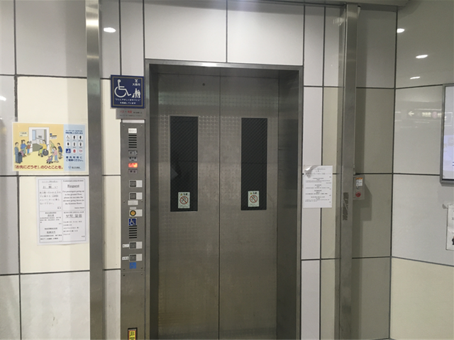 RakuRaku Baggage Storage,นัมบะ,ที่เก็บสัมภาระที่นัมบะ,บริการรับฝากสัมภาระที่นัมบะ,โอซาก้า นิฮอนบาชิ,ที่เก็บสัมภาระที่โอซาก้า นิฮงบาชิ,ที่เก็บสัมภาระ,ตู้เก็บเหรียญ,Namba coin locker,coin locker,coin locker,コインロッカー、黒門市場、RakuRaku Baggage Storage,